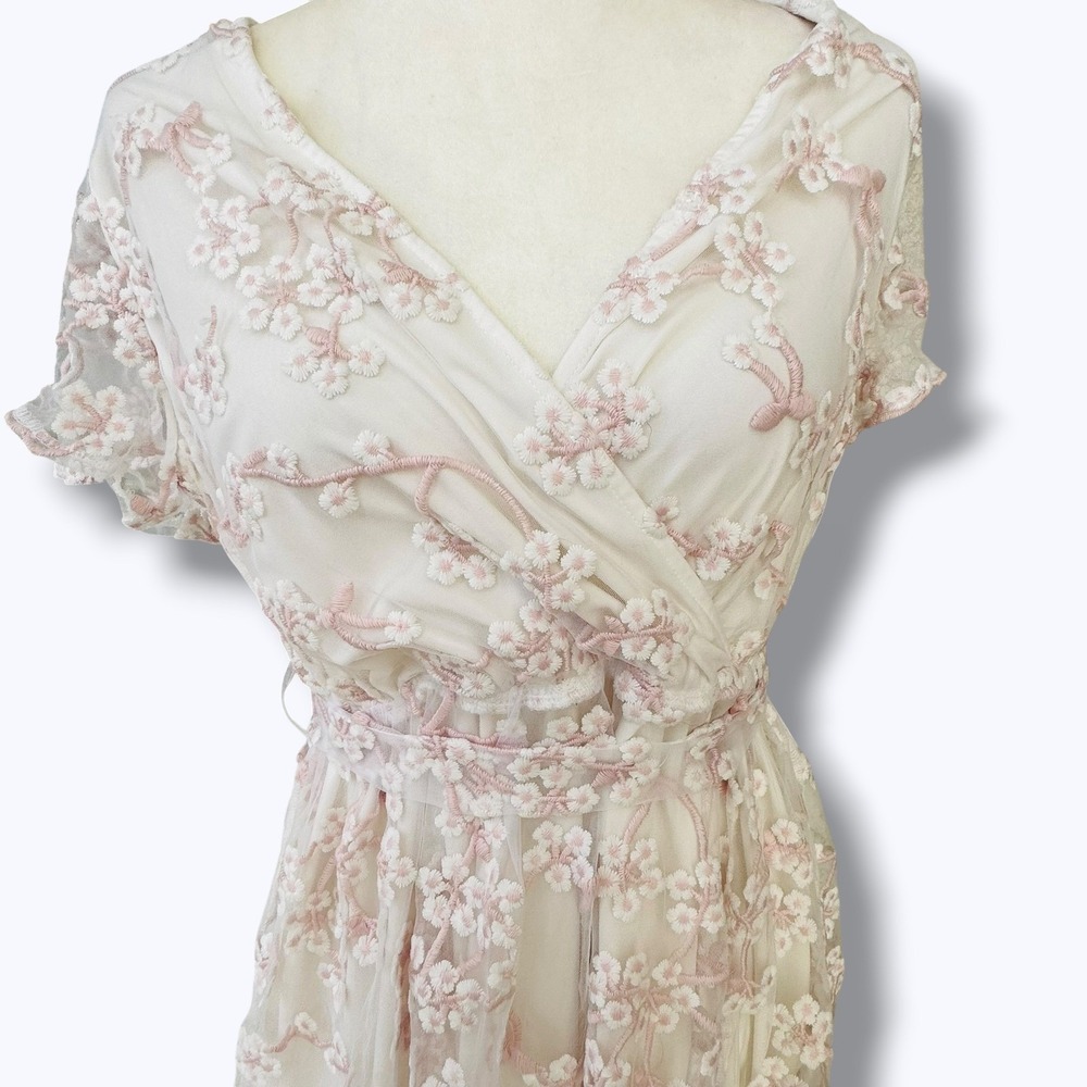 Cherry Blossom Embroidered Dress White Floral Romantic Garden Cottage Feminine M - Picture 3 of 9